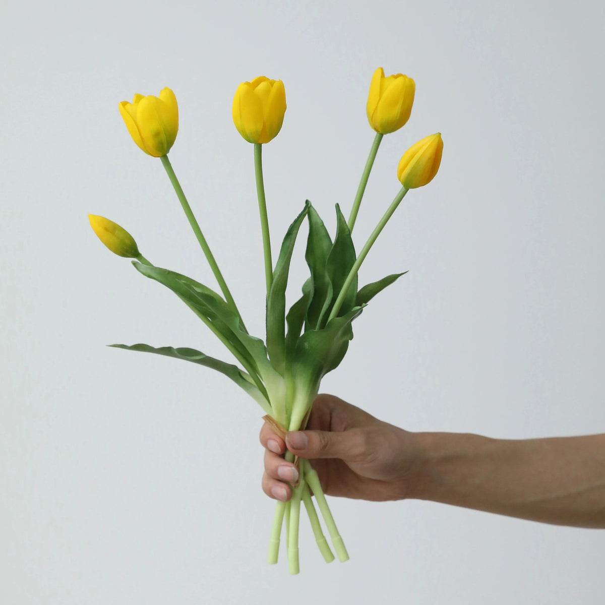 Artificial Tulips Lifelike UV-Resistant Set of 15