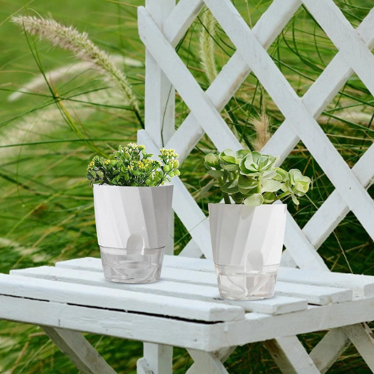 Planter Self-Watering With Built-In Reservoir