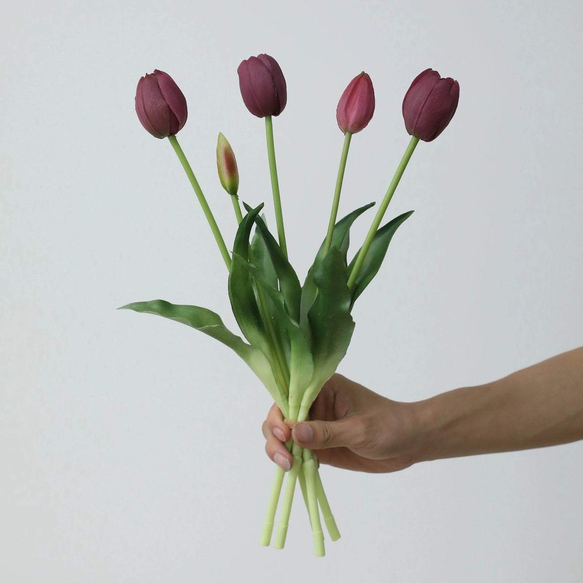 Artificial Tulips Lifelike UV-Resistant Set of 15