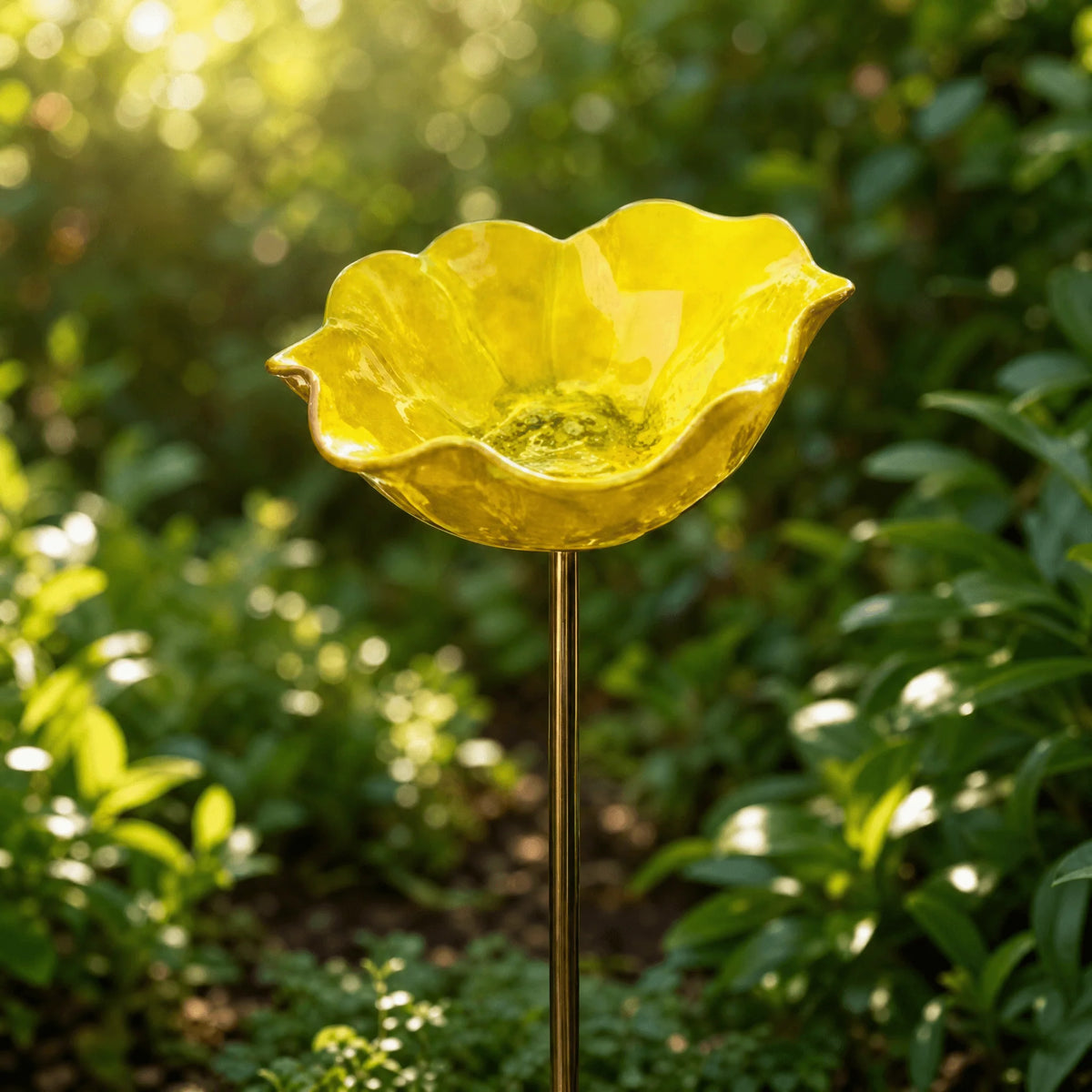 Bird Bath Garden Stake Flower-Shaped Weather-Resistant Metal