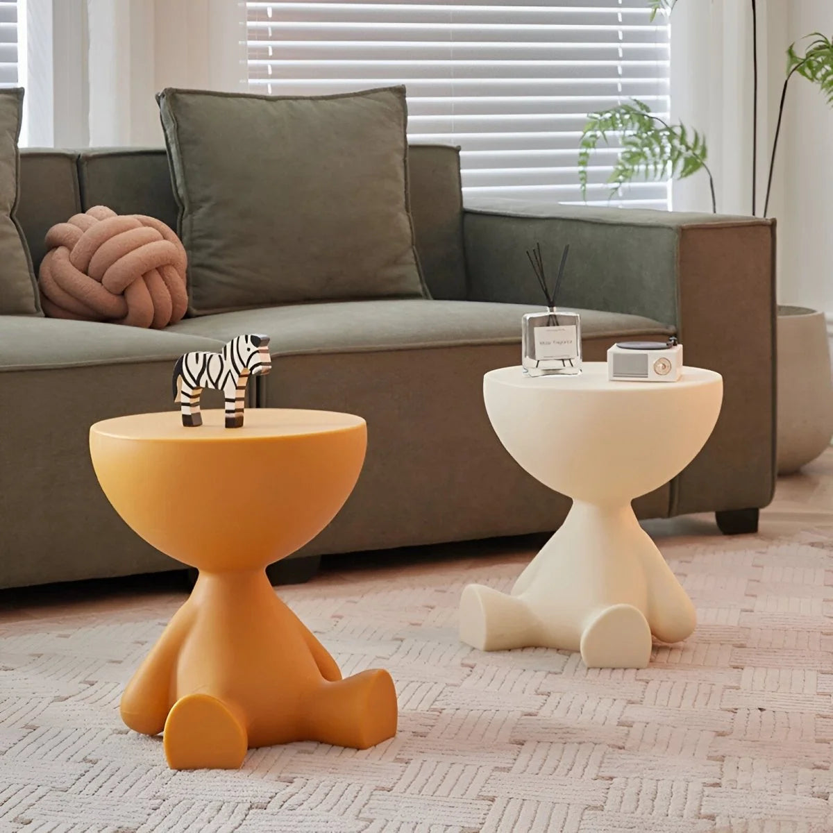 Coffee Table Round Lightweight Compact Plastic