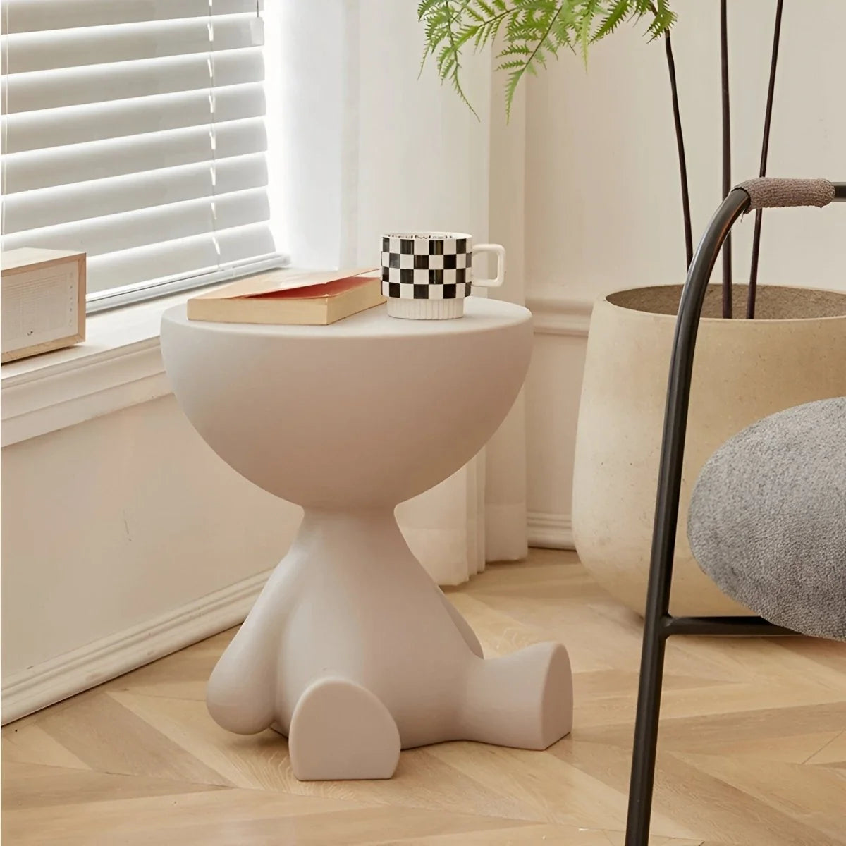 Coffee Table Round Lightweight Compact Plastic