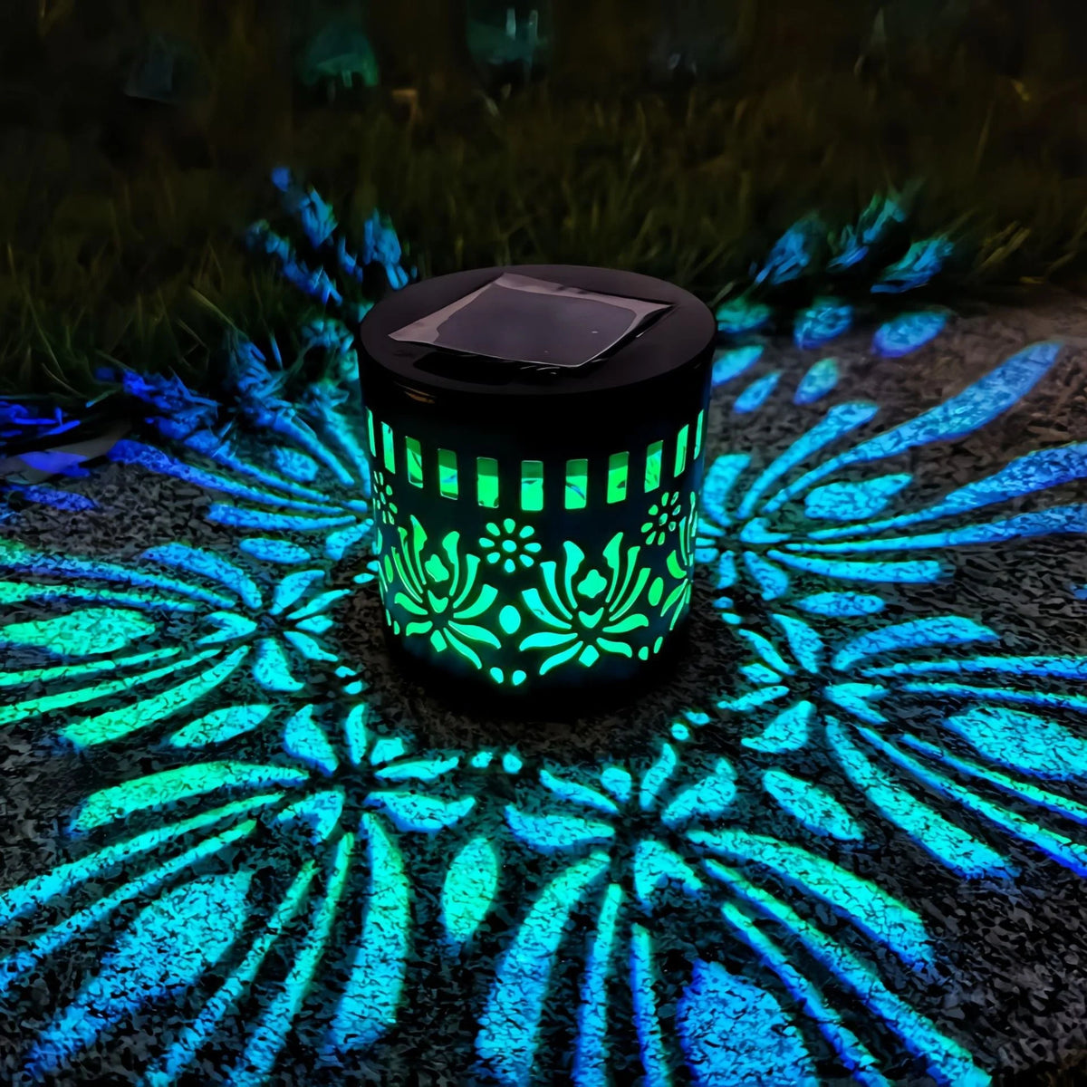 Garden Light Solar-Powered Mandala Projection Dusk-To-Dawn