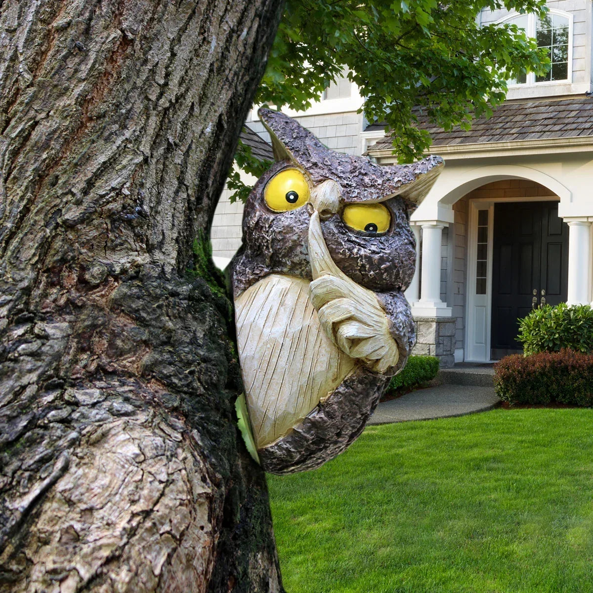 Garden Ornament Resin Hanging Peeking Owl