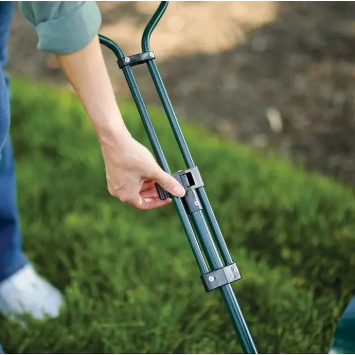 Garden Scooter Adjustable 360° Swivel Seat Pneumatic Tires