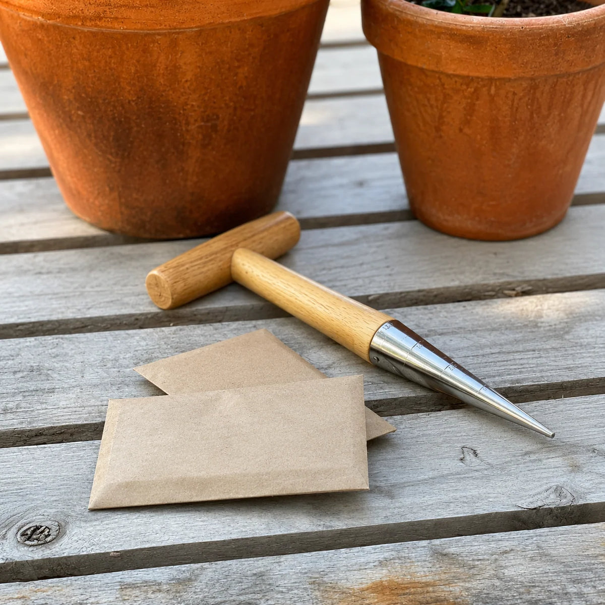 Garden Seed Dibber Beechwood Handle Stainless Steel Tip T-Shaped Grip