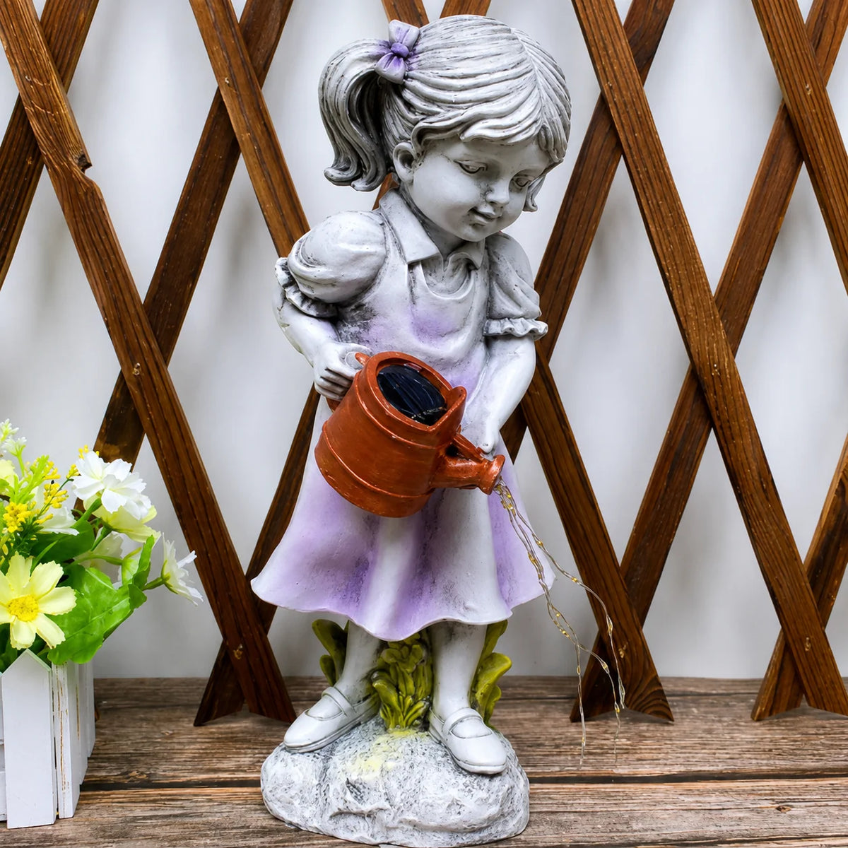 Garden Statue Solar-Powered LED Automatic Night Activation