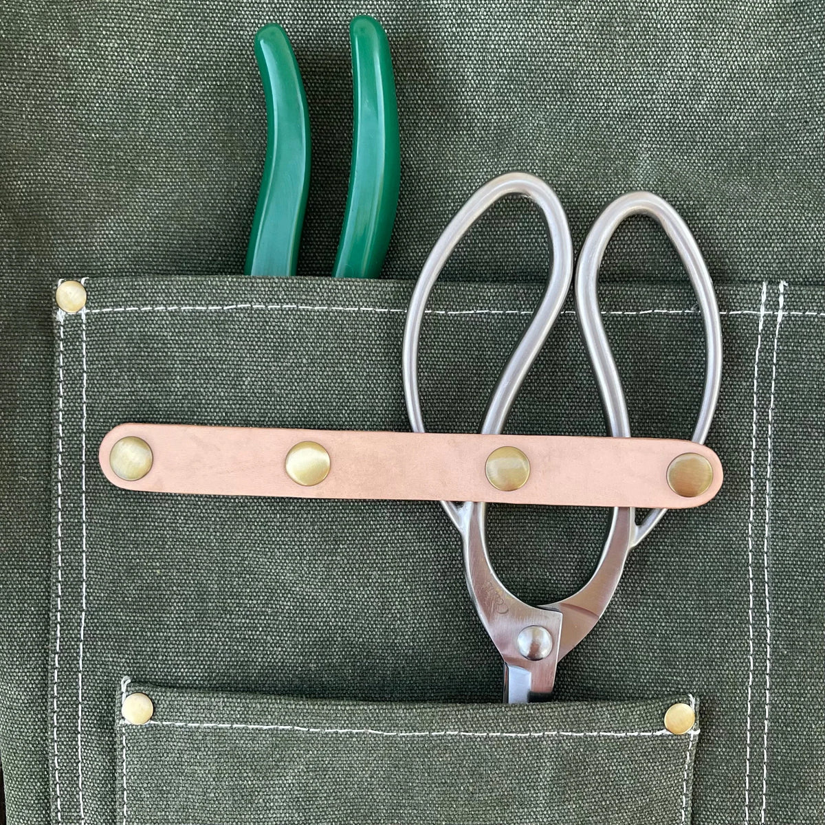 Gardening Apron Waxed Cotton Canvas Cross-Strap Multiple Pockets