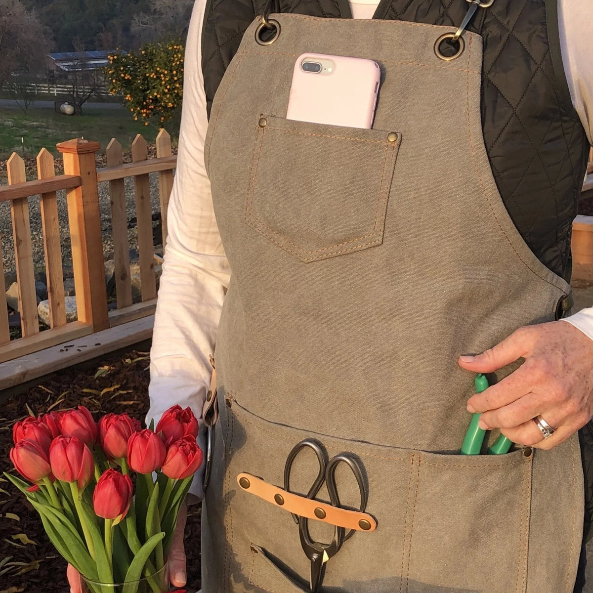 Gardening Apron Waxed Cotton Canvas Cross-Strap Multiple Pockets