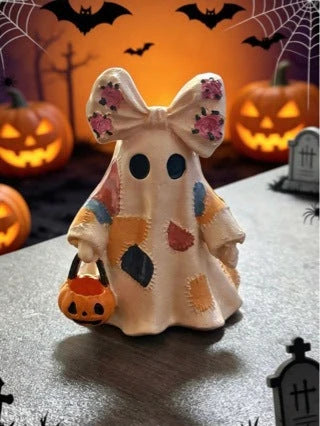 Halloween Ghost Figurine Resin Patchwork Texture With Pumpkin Basket