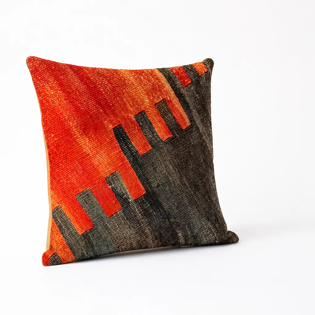 Kilim-Style Geometric Pattern Cushion Cover (Cover Only, 45x45 cm)