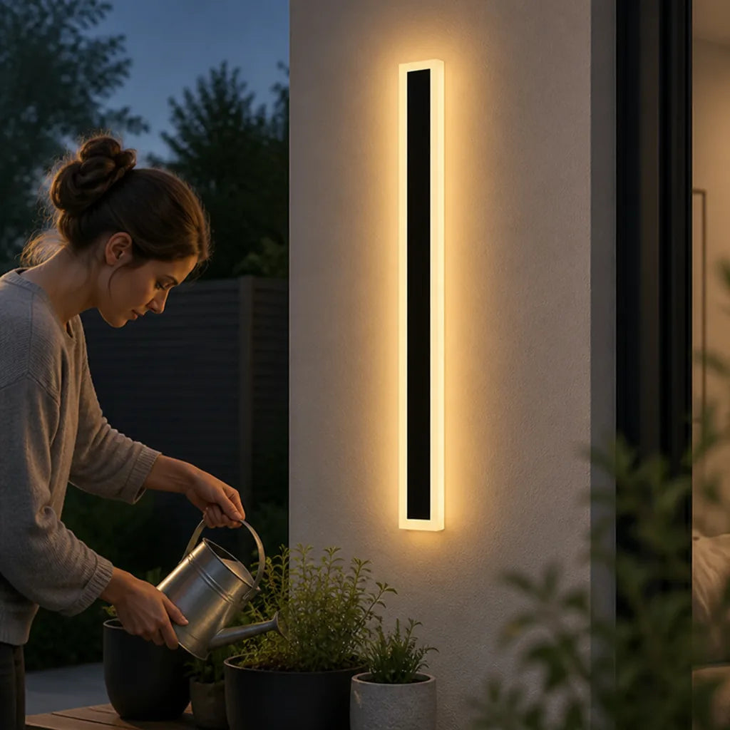 Linear Dimmable Integrated Warm White LED Outdoor Wall Light