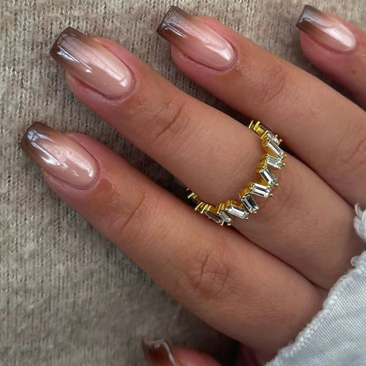 Press-On Nails Coffee Brown Ombré French Tips Pearly Shimmer