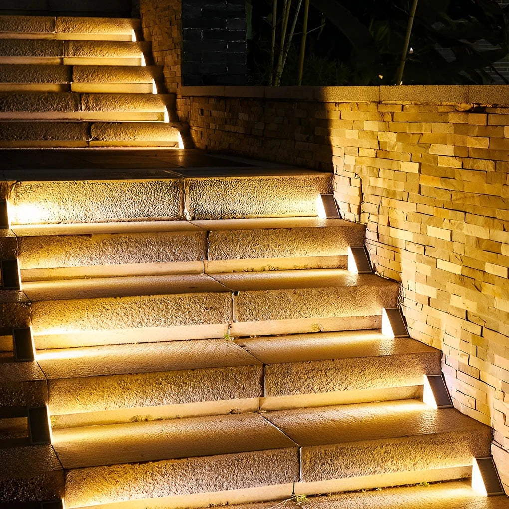 Solar Step Lights Solar-Powered Auto Dusk Activation Weather-Resistant