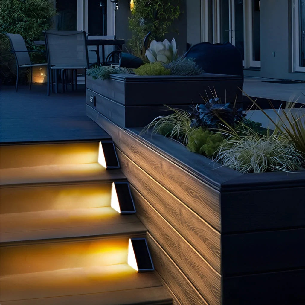 Solar Step Lights Solar-Powered Auto Dusk Activation Weather-Resistant