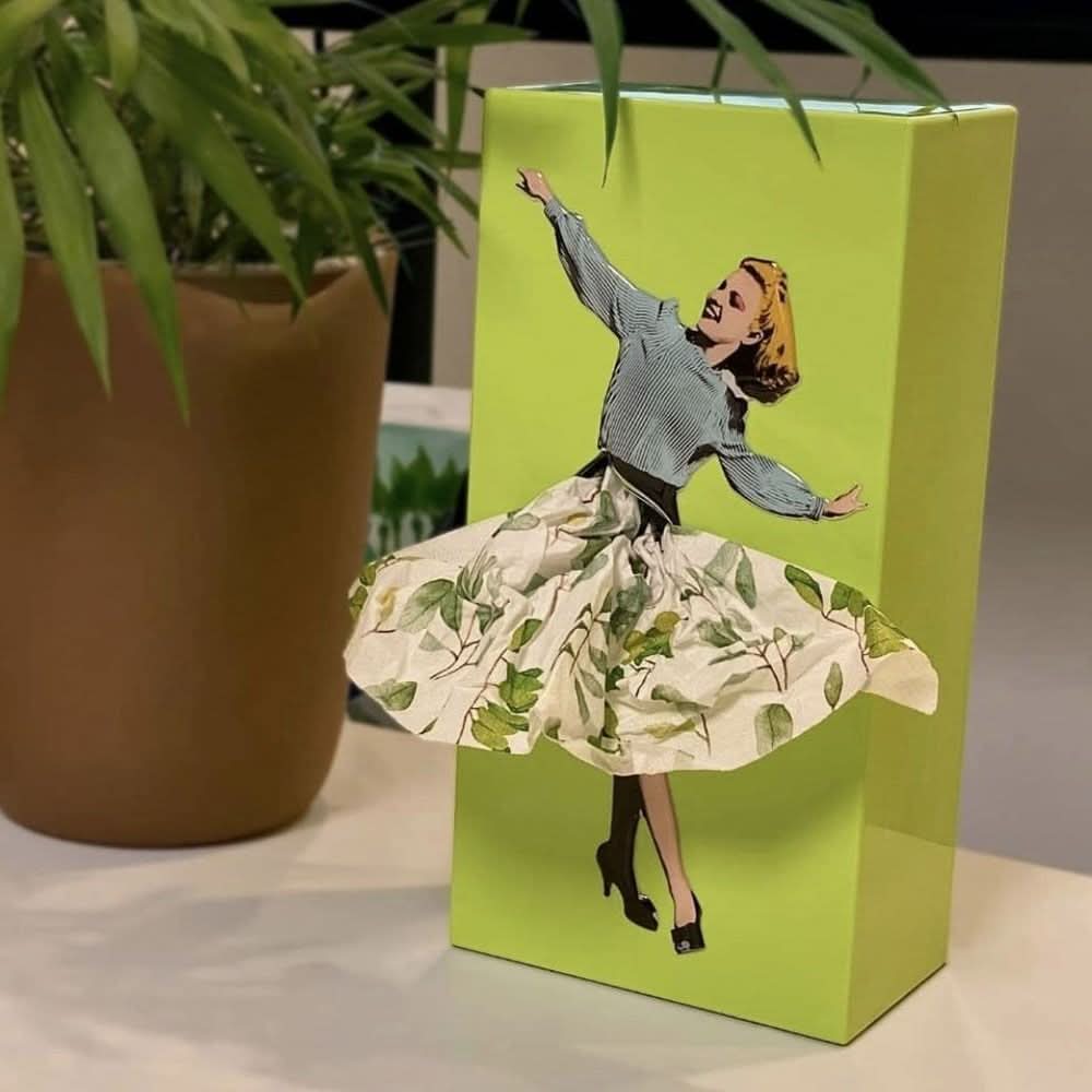 Tissue Box Holder Decorative Rocking Design Plastic
