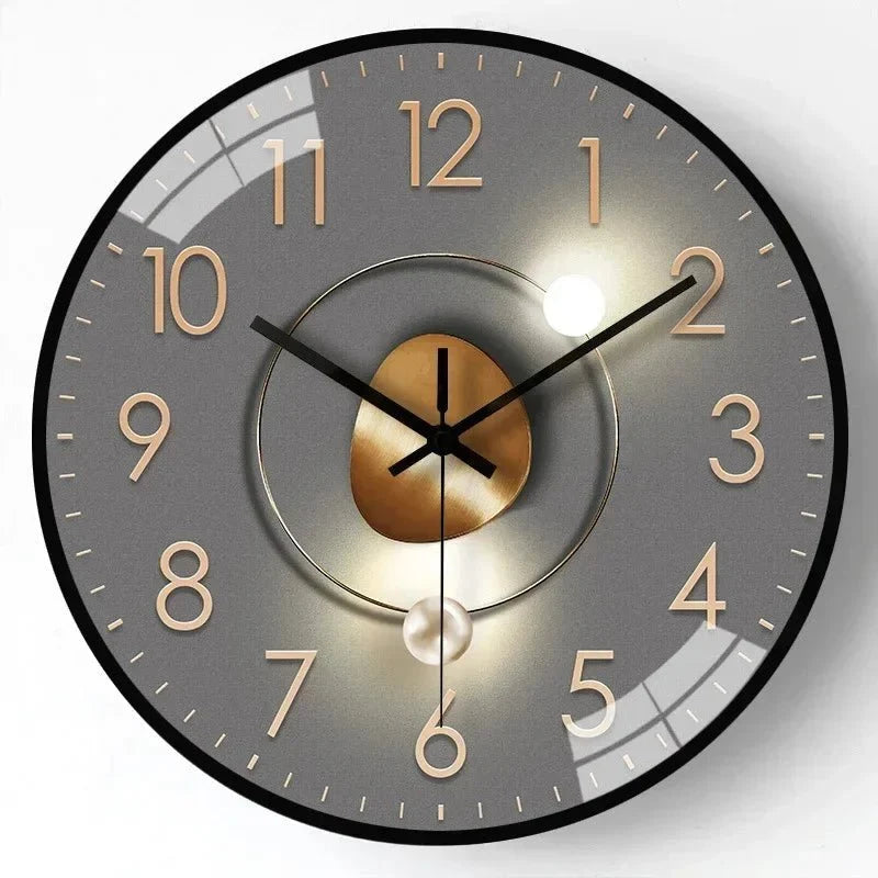 Wall Clock Silent Quartz Movement Easy-Read Dial 11.8-Inch